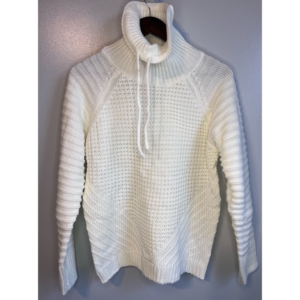 Lady’s Sweater